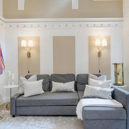 Victoria'S Parliamentary Suite With Private Rooftop Patio & Harbour View Exterior foto
